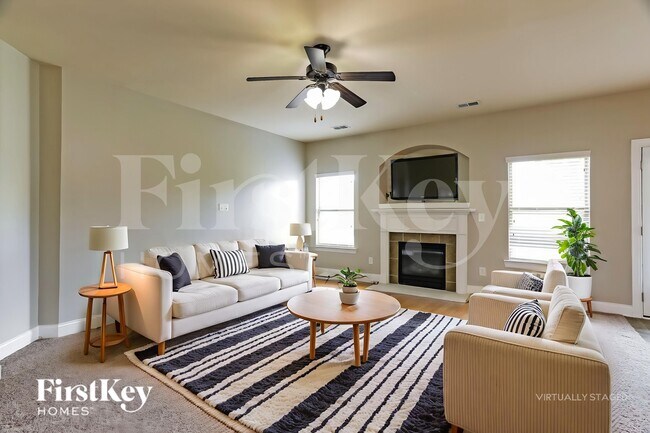 Foto del edificio - 444 Blackberry Blvd