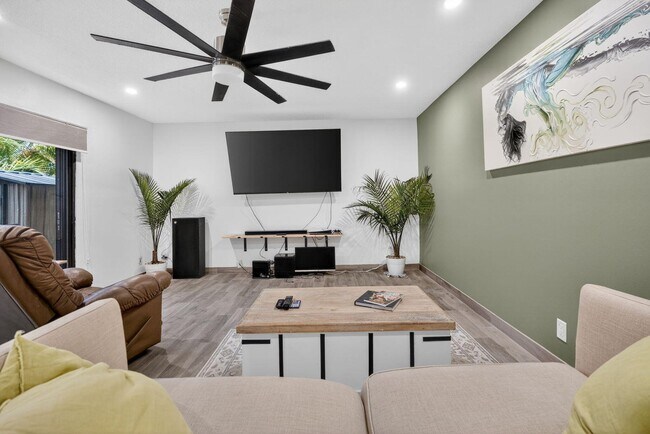 Foto del edificio - 110 N Delaware Blvd