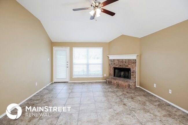 Building Photo - 2705 Wildridge Ct