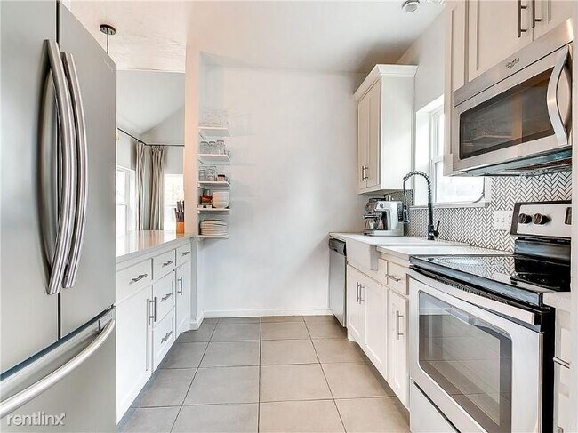 Building Photo - 2 br, 2 bath House - 1312 NW 16th St