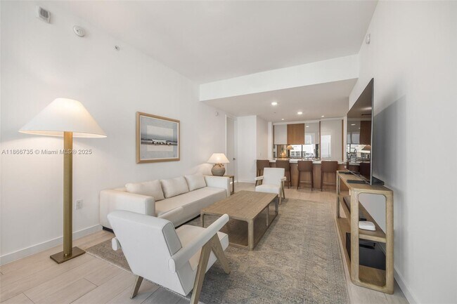 Foto del edificio - 2831 S Bayshore Dr