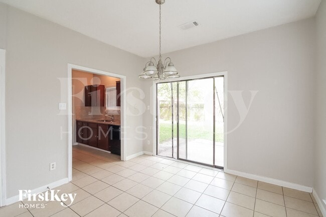 Foto del edificio - 10622 Lofty Pines Dr