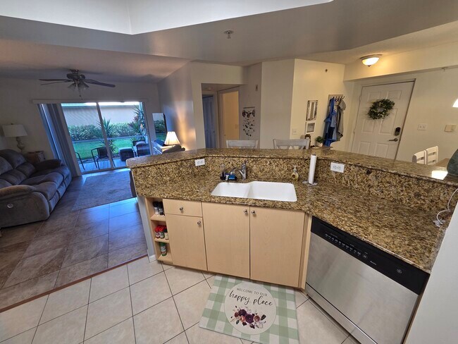 Foto del edificio - 3691 NW Mediterranean Ln