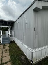 Building Photo - 2021 N Battlebell Rd