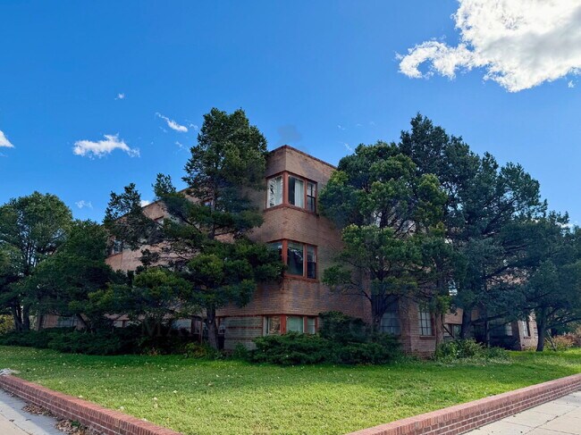 Foto del edificio - Studio Apartment close to University of Wyoming