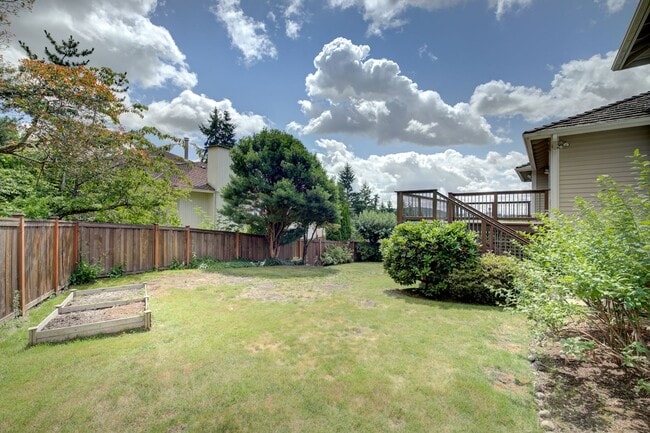 Building Photo - 5bd/3.5ba Bellevue House