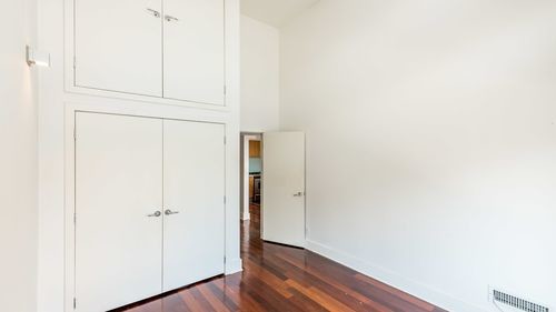 Building Photo - 240 Richardson St