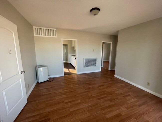 Foto del edificio - 6 Idaho Way