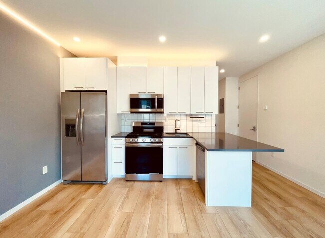 Foto del edificio - 71-53 69th Pl