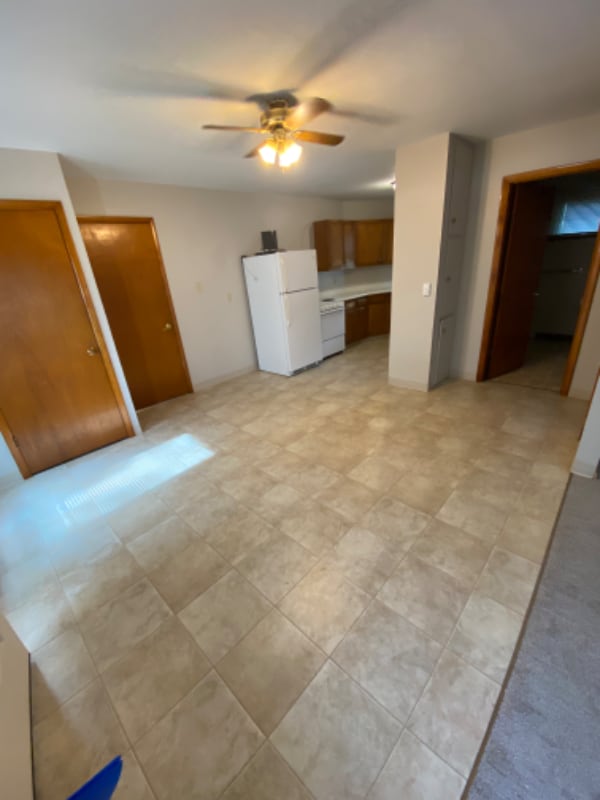 Building Photo - 510 Maple St