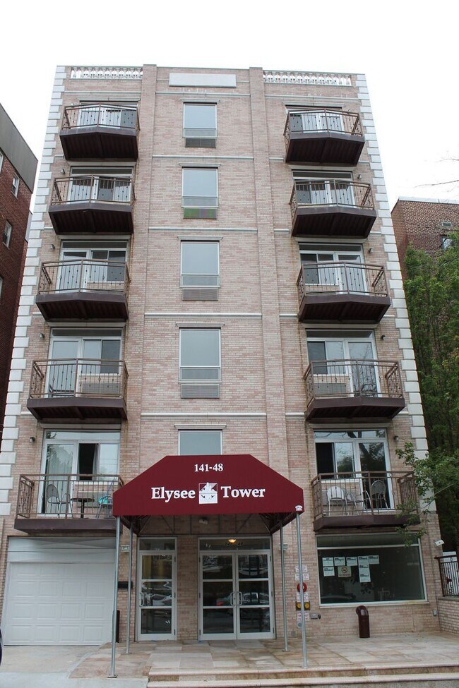 Foto del edificio - 141-48 84th Dr