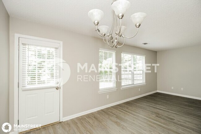 Foto del edificio - 468 Thistle Cove, Atlanta, GA 30349