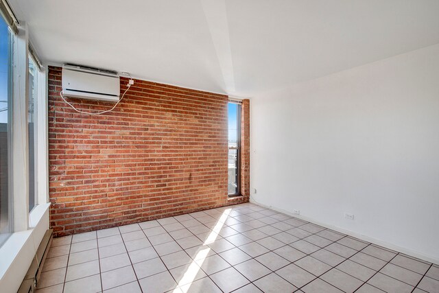 Building Photo - 1717 Mt Pleasant St