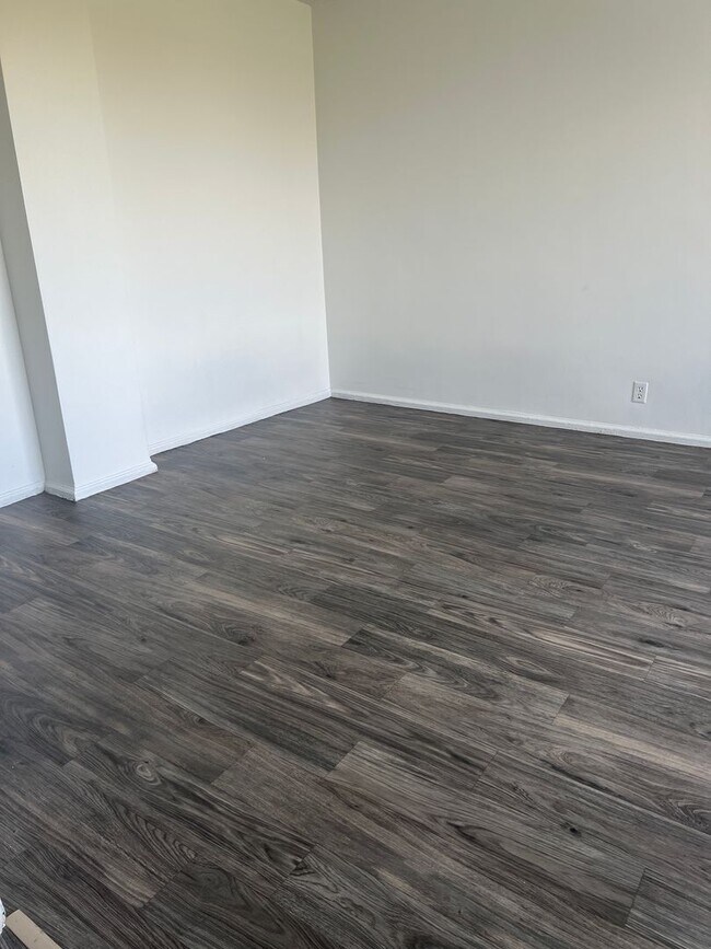 Foto del interior - 600A LLC