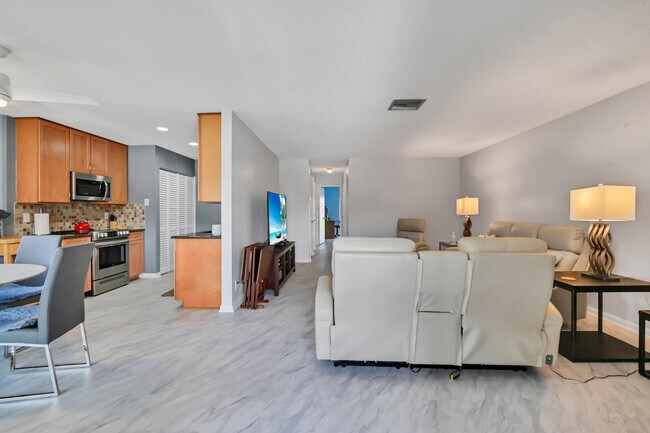 Building Photo - 14626 Candy Way