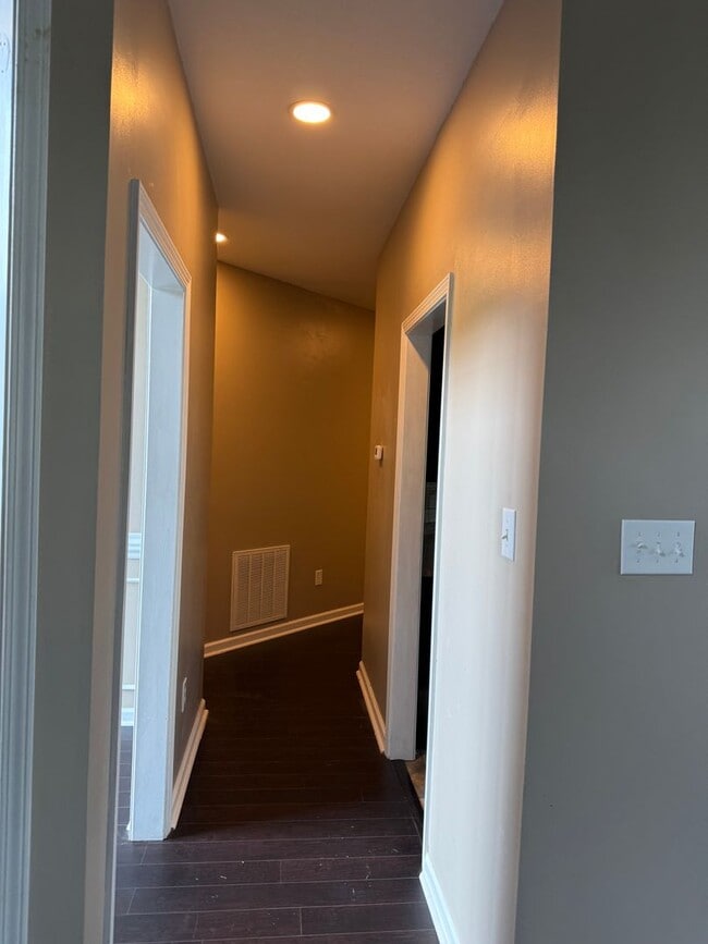 Building Photo - Beautiful 3 Bedroom 2 Bath in country setting