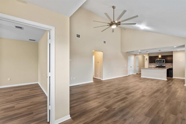 Building Photo - 900 Canvasback Creek Dr