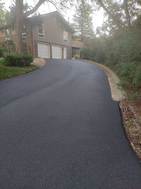 Foto del edificio - 23 White Pine Dr
