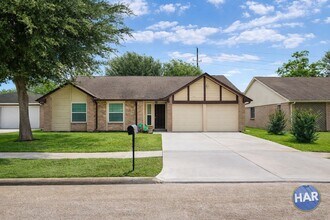 Building Photo - 3403 Honey Creek Dr