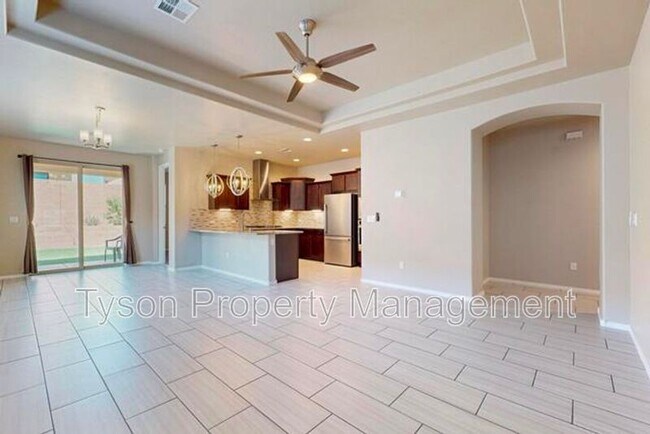 Foto del edificio - 7351 Redbloom Rd NW