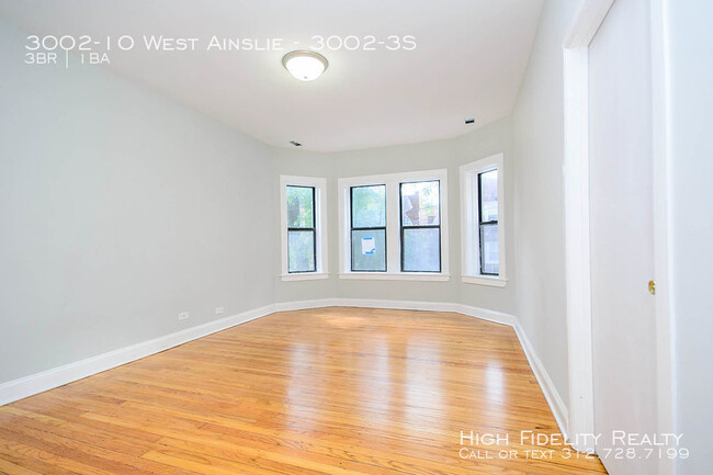 Building Photo - West Ainslie