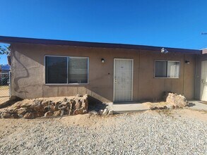Building Photo - 6212 Abronia Ave