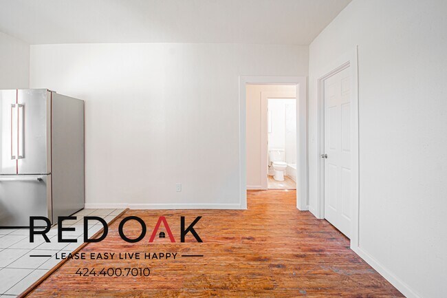 Foto del edificio - 1918 Grace Ave