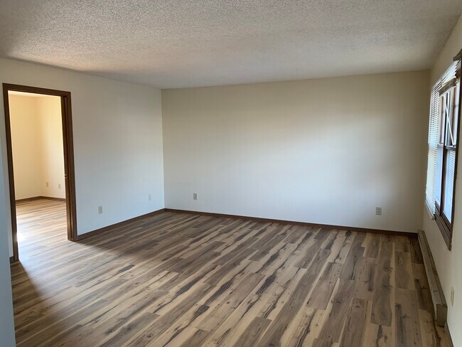 Foto del edificio - 1146 Imperial Cir