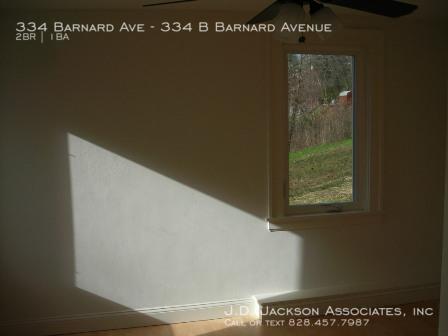 Foto del edificio - 334 B Barnard Ave