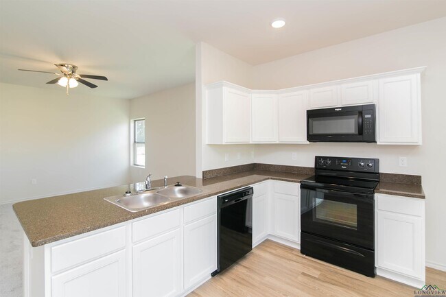 Foto del edificio - 1144 Mission Creek Dr