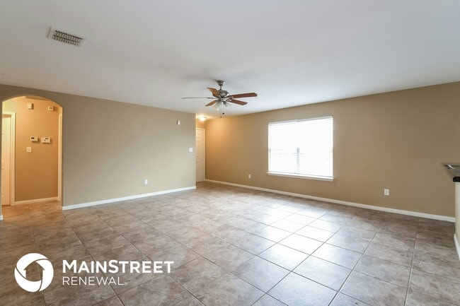 Building Photo - 11235 Pecan Canyon