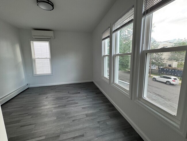 Building Photo - 17338 82nd Ave