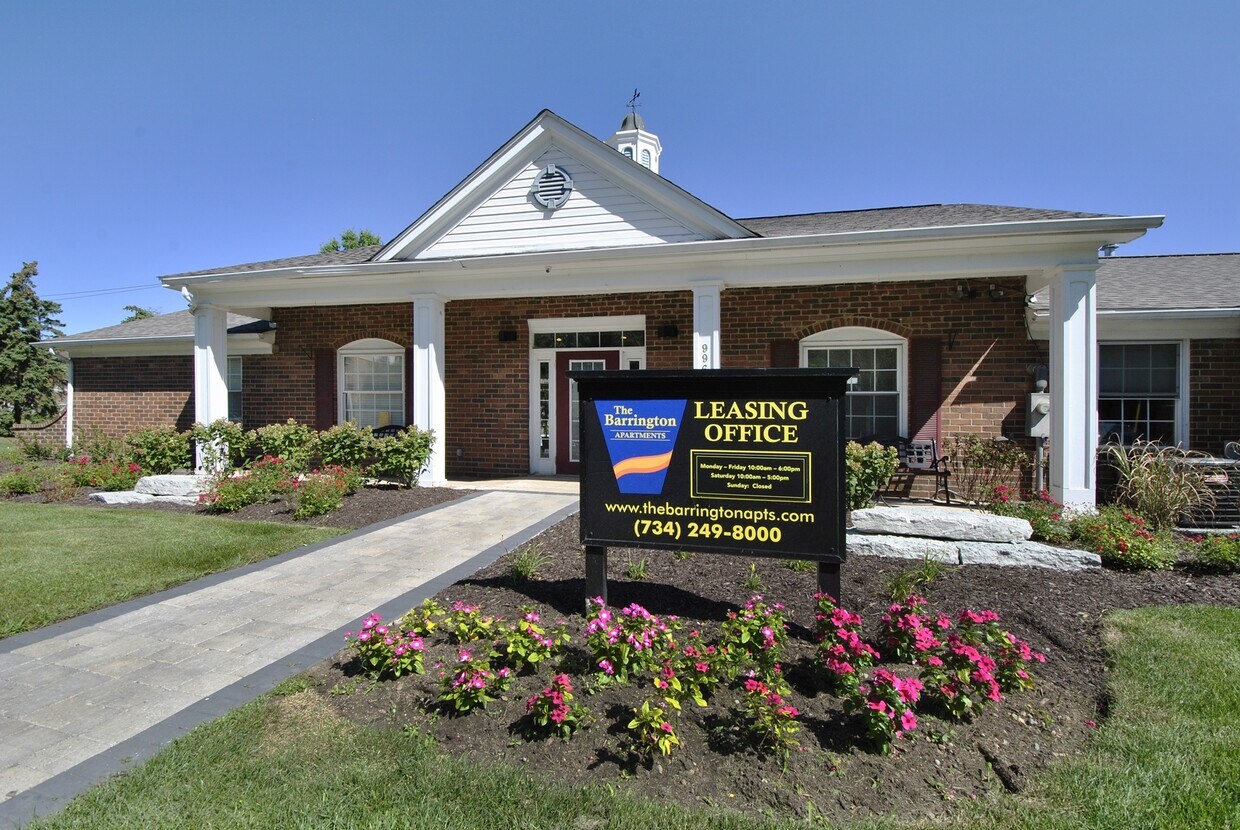 The Maxwell Apartments 9960 Wayne Rd Romulus, MI