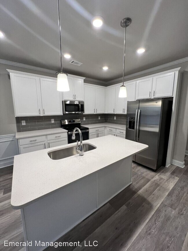 Building Photo - 3 br, 2.5 bath House - 5506 Rockfern Drive