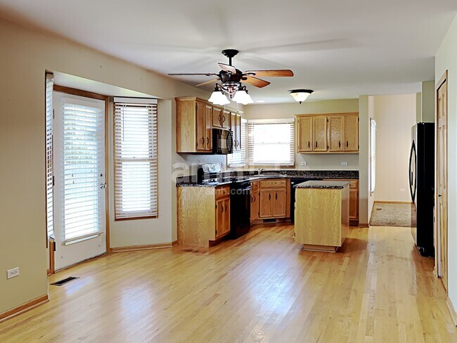 Foto del edificio - 302 Thames Dr