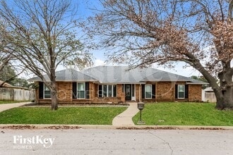 Building Photo - 4504 Francisco Ct