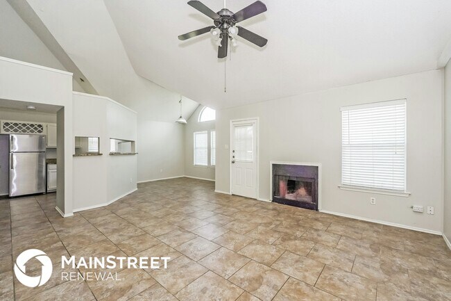 Building Photo - 8440 Cloverglen Ln