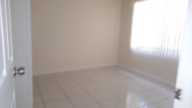 Foto del edificio - 11633-11641 Royal Palm Blvd