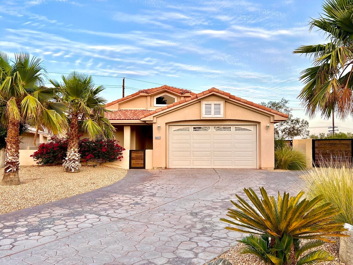 Foto principal - 64977 Ray Ct
