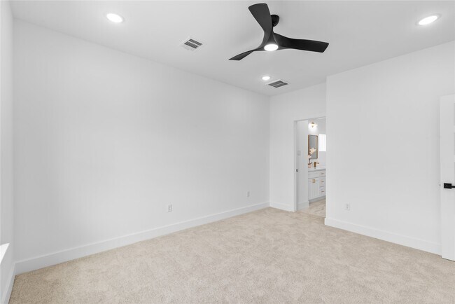 Foto del edificio - 6186 Eastland St