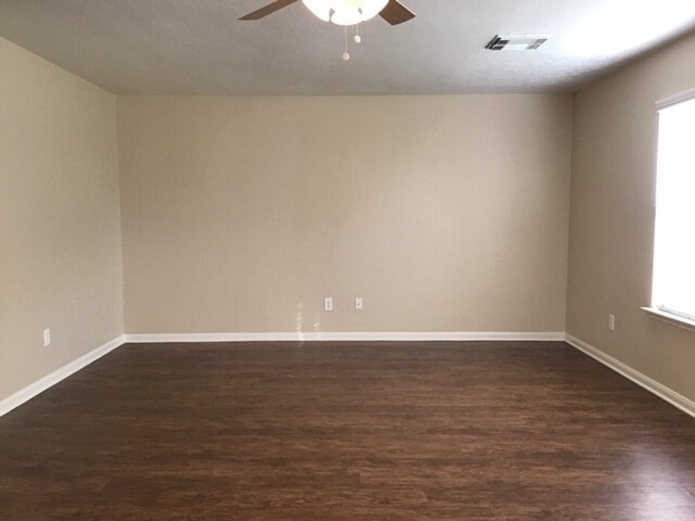 Foto del edificio - 18018 Melissa Springs Dr