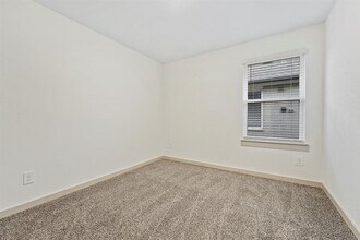 Building Photo - 7714 Murciana Dr