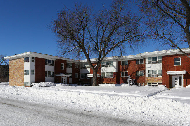 Building Photo - 520-608 Mckinley Ave