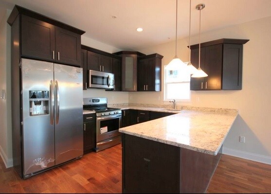 Foto principal - 3807 Park Ave