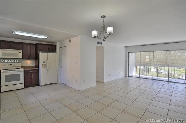 Foto del edificio - 9180 Fontainebleau Blvd