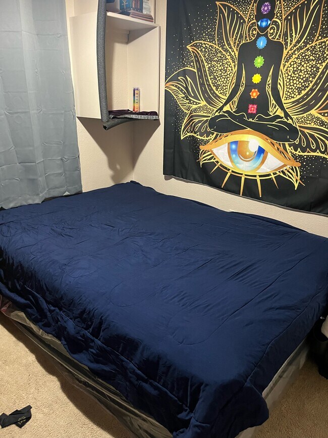Dormitorio - 7400 W Flamingo Rd