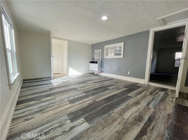 Building Photo - 12911 Douglas St