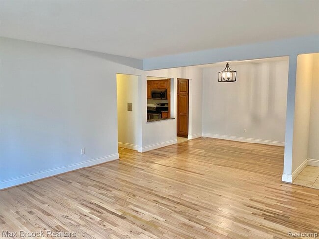 Foto del edificio - 1115 N Old Woodward Ave