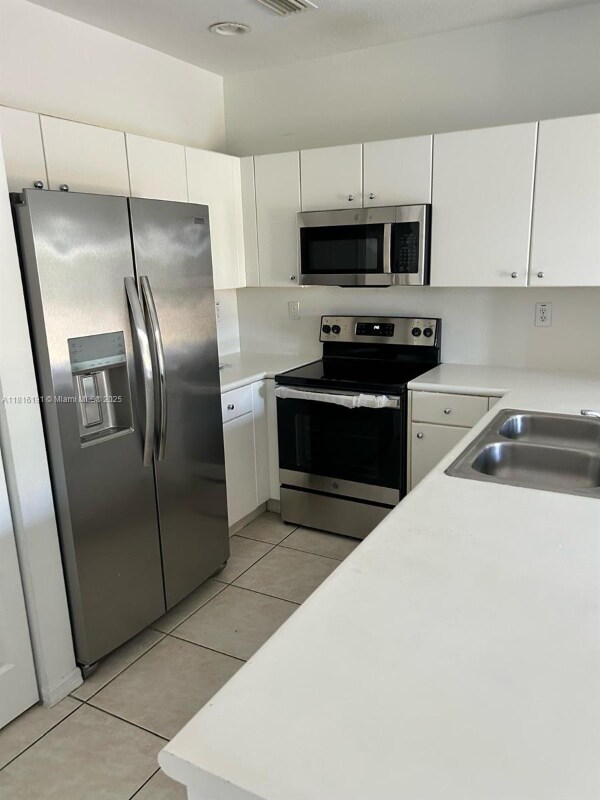 Foto principal - 5737 NW 114th Path