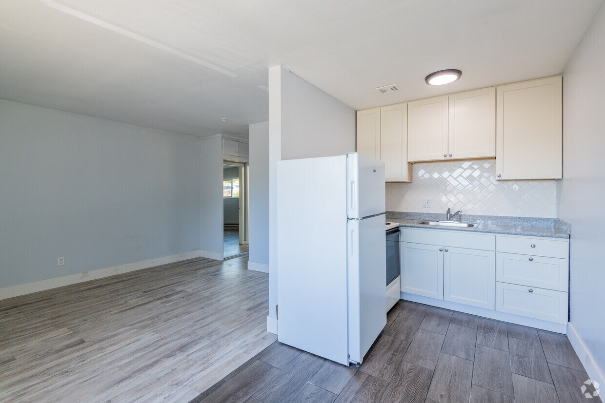 Primary Photo - Newly Renovated Vallejo Terrace